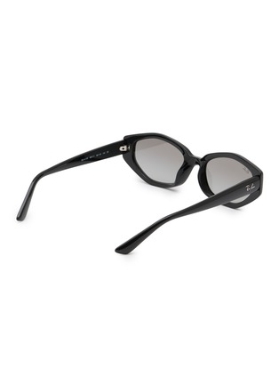 模特儿示范图 - 点击放大 - RAY-BAN - Acetate Irregular Sunglasses