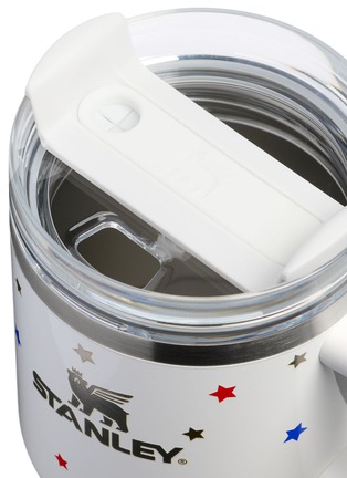 细节 –点击放大 - STANLEY - The Quencher H2.0 FlowState™ Tumbler 20oz — Starry Sparkle