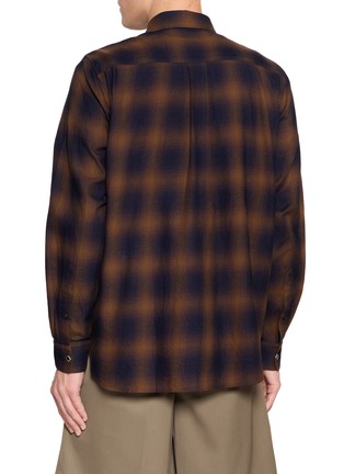 背面 - 点击放大 - TOGA VIRILIS - Fringed Ombre Chequered Cotton Shirt