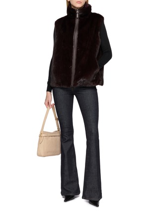 模特儿示范图 - 点击放大 - YVES SALOMON - Reversible Mink Fur Vest