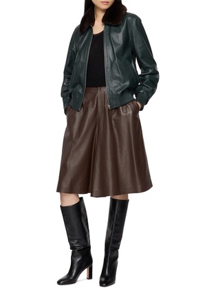 模特儿示范图 - 点击放大 - YVES SALOMON - Fur Collar Leather Jacket