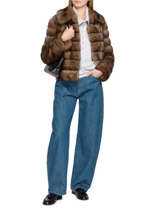 模特儿示范图 - 点击放大 - YVES SALOMON - Cropped Sable Fur Jacket