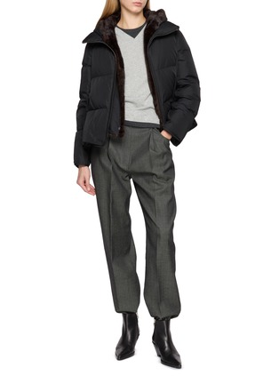 模特儿示范图 - 点击放大 - YVES SALOMON - Fur-Lined Hooded Down Jacket