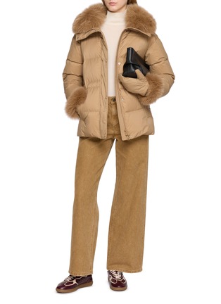 模特儿示范图 - 点击放大 - YVES SALOMON - Detachable Fur Trims Technical Down Jacket