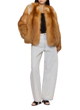 模特儿示范图 - 点击放大 - YVES SALOMON - Collarless Fox Fur Jacket