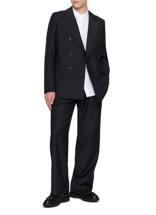 模特儿示范图 - 点击放大 - COMME DES GARÇONS HOMME DEUX - Shadow Stripe Straight Leg Pants