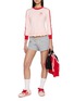 模特儿示范图 - 点击放大 - ADIDAS - X Simone Rocha Three Stripe Ruffled T-Shirt