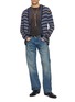 模特儿示范图 - 点击放大 - LEVI'S - Blue Tab™ Anchor 直筒牛仔长裤
