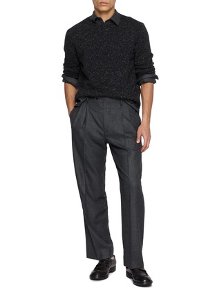 模特儿示范图 - 点击放大 - AURALEE - Super Light Two Tuck Wool Trousers