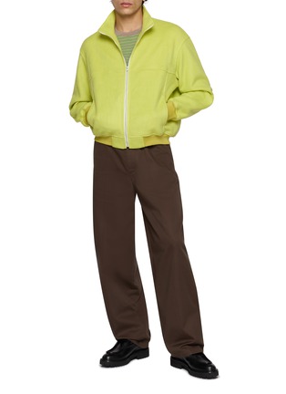 模特儿示范图 - 点击放大 - AURALEE - Stand Collar Silk Fleece Zip Blouson
