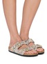 模特儿示范图 - 点击放大 - BIRKENSTOCK - Arizona Print Leve Sandals