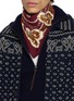 模特儿示范图 - 点击放大 - FORTELA - Floral Printed Cotton Bandana