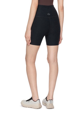 背面 - 点击放大 - BEYOND YOGA - Spacedye™ Keep Pace 5" Pocket Short
