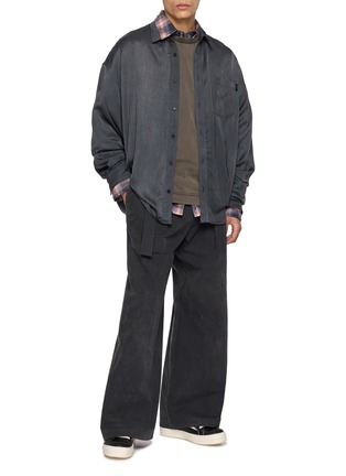 模特儿示范图 - 点击放大 - JUUN.J - Chest Pocket Satin Shirt