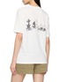 背面 - 点击放大 - MO&CO. - x Moomin Oversized Graphic T-shirt