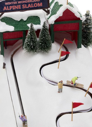 细节 –点击放大 - MUSICBOXWORLD - Alpine Ski Slope Animated Music Box