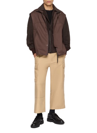 模特儿示范图 - 点击放大 - TECLOR - Vegan Suede A-2 Flight Jacket