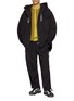 模特儿示范图 - 点击放大 - AND WANDER - Fishtail Hooded Octa Coat