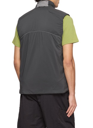 背面 - 点击放大 - AND WANDER - Stand Collar Airflow Light Vest