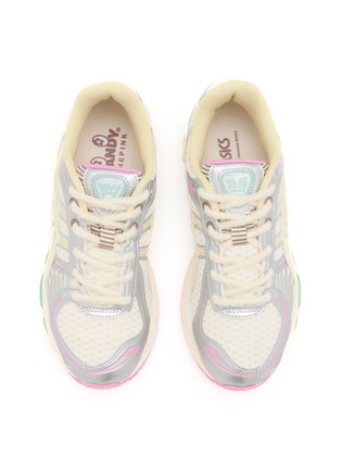 细节 - 点击放大 - ASICS - x VANDYTHEPINK Gel-Kayano 12.1 Unisex Sneakers