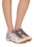 模特儿示范图 - 点击放大 - ASICS - Gel-Revolution 5 Unisex Sneakers