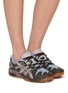模特儿示范图 - 点击放大 - ASICS - Gel-Revolution 5 Unisex Sneakers