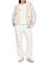 模特儿示范图 - 点击放大 - HALFWAY NATIVE - Ocean Breeze Graphic Embellished Sweatpants