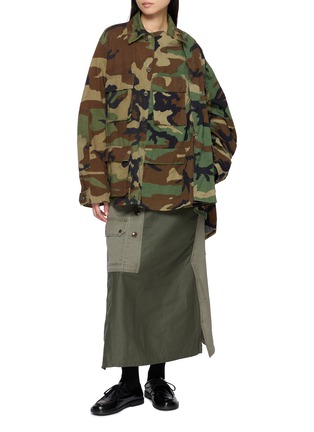 模特儿示范图 - 点击放大 - QUIITO - Reworked Camouflage Jackets