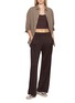 模特儿示范图 - 点击放大 - BEYOND YOGA - That Tracks Side Stripe Wide Leg Pants
