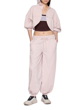 模特儿示范图 - 点击放大 - FP MOVEMENT - All Clear Coastline Stripe Camisole