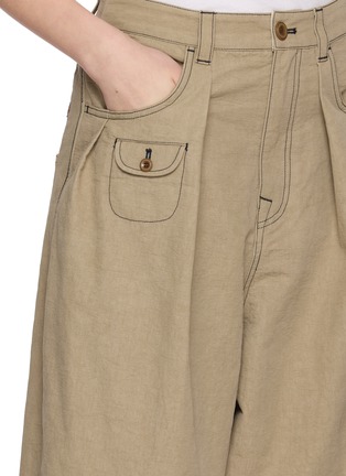  - FAFAMOON - Contrast Stitch Pleated Wide Leg Pants
