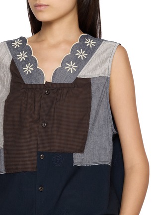  - FAFAMOON - Scalloped Floral Embroidered Patchwork Vest