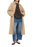 模特儿示范图 - 点击放大 - FAFAMOON - Washed Barrel Leg Denim Pants