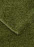细节 –点击放大 - HIPPOPOTAMUS - 有机棉混纺浴巾 — 开心果绿色