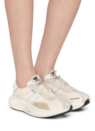 模特儿示范图 - 点击放大 - ADIDAS - x Song For The Mute Samba OG Men's Sneakers