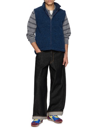 模特儿示范图 - 点击放大 - COLDBREAKER - Standard Mono Zip Up Vest
