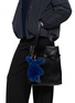 模特儿示范图 - 点击放大 - YVES SALOMON - Rex Fur Bag Charm