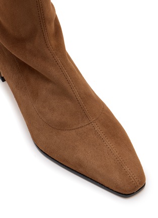 细节 - 点击放大 - STUART WEITZMAN - 50 STASS 绒面皮高跟高筒靴