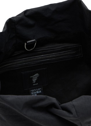 细节 - 点击放大 - DISCORD YOHJI YAMAMOTO - Angular Bag