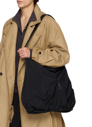 模特儿示范图 - 点击放大 - DISCORD YOHJI YAMAMOTO - Angular Bag