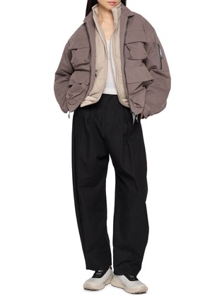 模特儿示范图 - 点击放大 - AND WANDER - Twill Field Jacket
