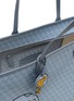 细节 - 点击放大 - ANYA HINDMARCH - X Peanuts Space Snoopy I Am A Plastic Bag Zipped Tote Bag