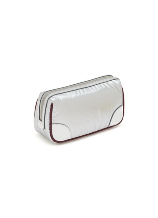 模特儿示范图 - 点击放大 - ANYA HINDMARCH - X Peanuts Space Snoopy Cables & Chargers Pouch
