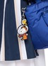 正面 -点击放大 - ANYA HINDMARCH - X Peanuts Snoopy & Woodstock Leather Key Charm
