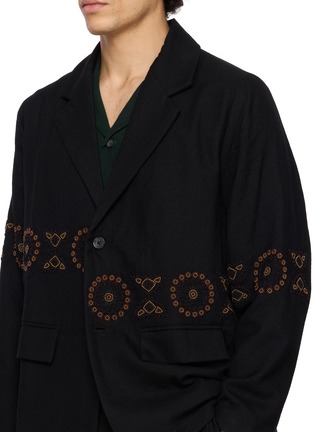  - KARTIK RESEARCH - Embroidered Single Breasted Blazer