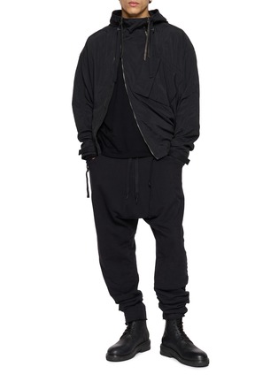 模特儿示范图 - 点击放大 - THE VIRIDI-ANNE - Tapered Drawstring Sweatpants