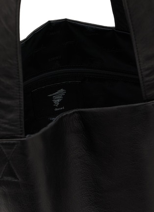 细节 - 点击放大 - DISCORD YOHJI YAMAMOTO - Medim Signature Leather Tote Bag