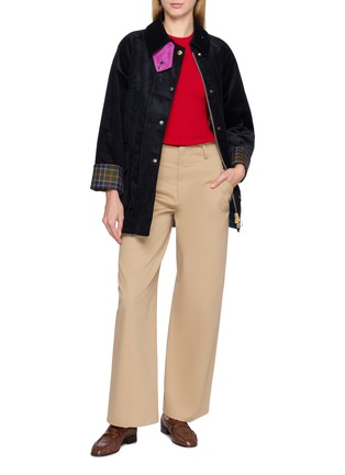 模特儿示范图 - 点击放大 - BARBOUR - X Paul Smith Cord Beaufort 灯芯绒猎装夹克
