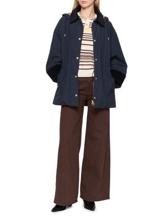 模特儿示范图 - 点击放大 - BARBOUR - Evelyn Showerproof Jacket