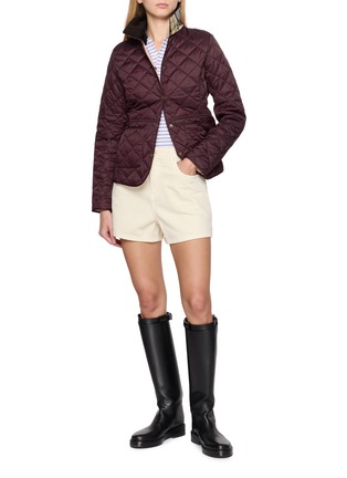 模特儿示范图 - 点击放大 - BARBOUR - DEVERON 菱格绗缝夹克
